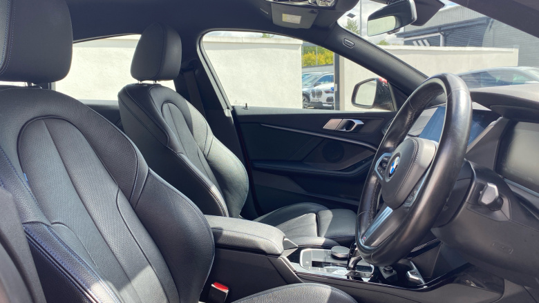 BMW 2 Series 218i [136] M Sport 4dr DCT Petrol Saloon